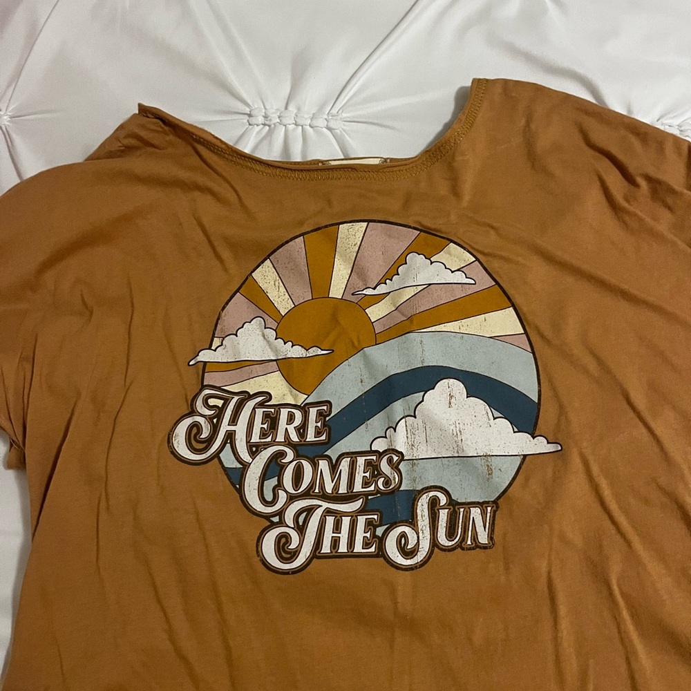 Brown Graphic Tee with Retro Design
